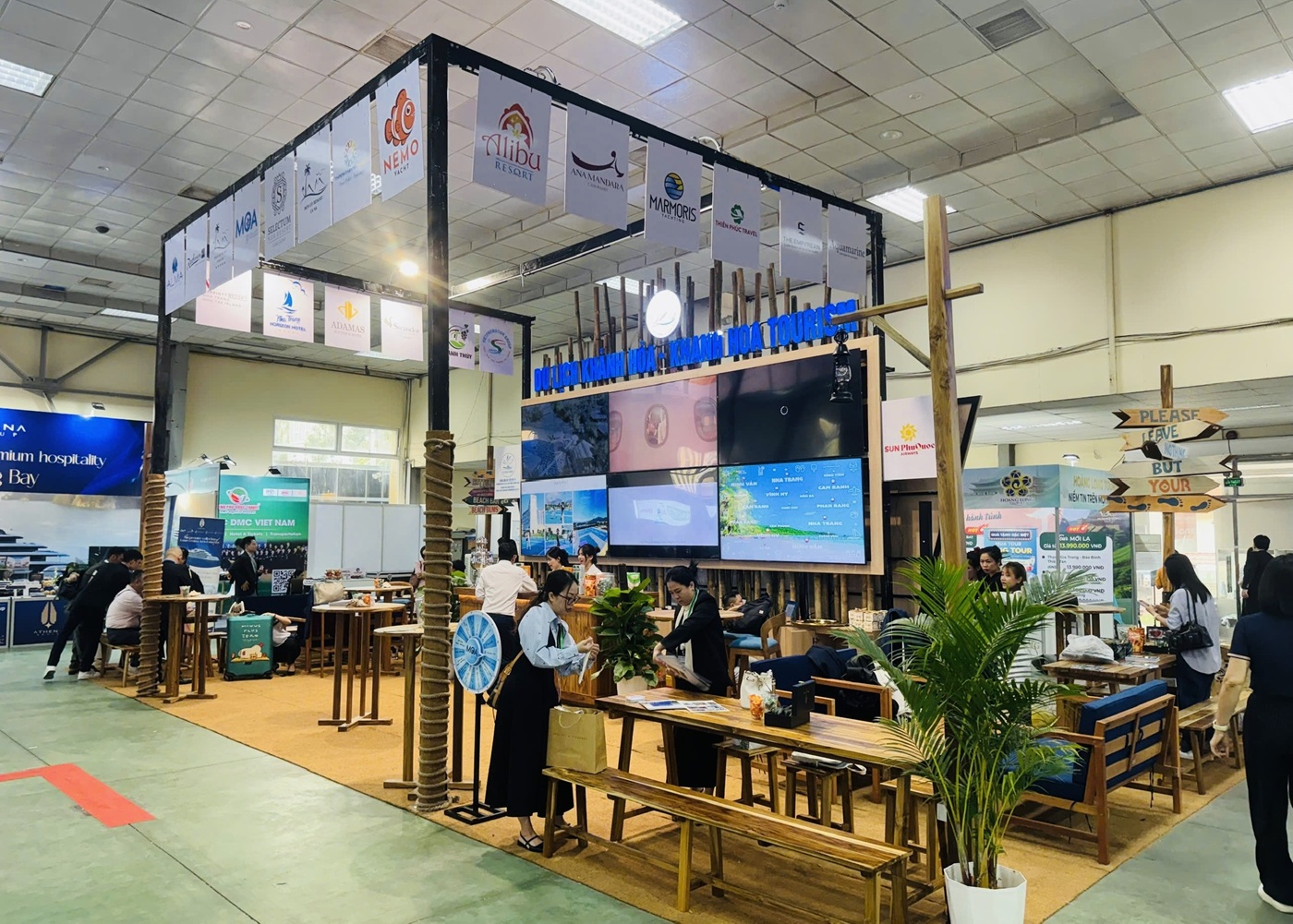 Văn hóa bản sắc biển đảo